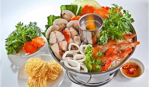 Cách nấu lẩu hải sản kiểu thái ngon như nhà hàng cho cả gia đình