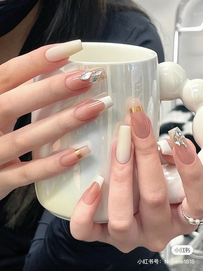 Top 99+ mẫu nail đơn giản, đẹp cho nàng đi học, đi làm