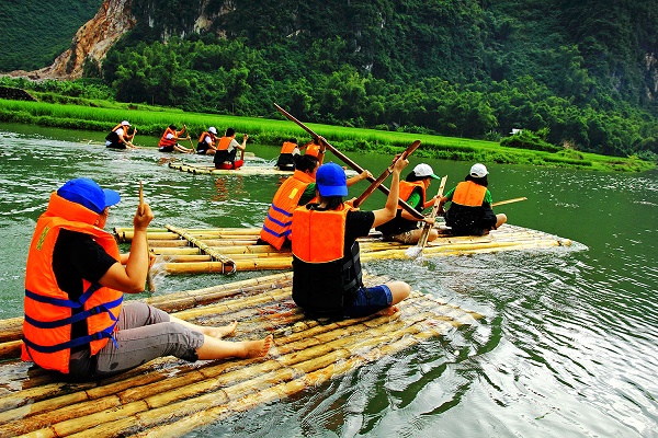 Tour du lịch Mai Châu Hòa Bình 2 ngày 1 đêm