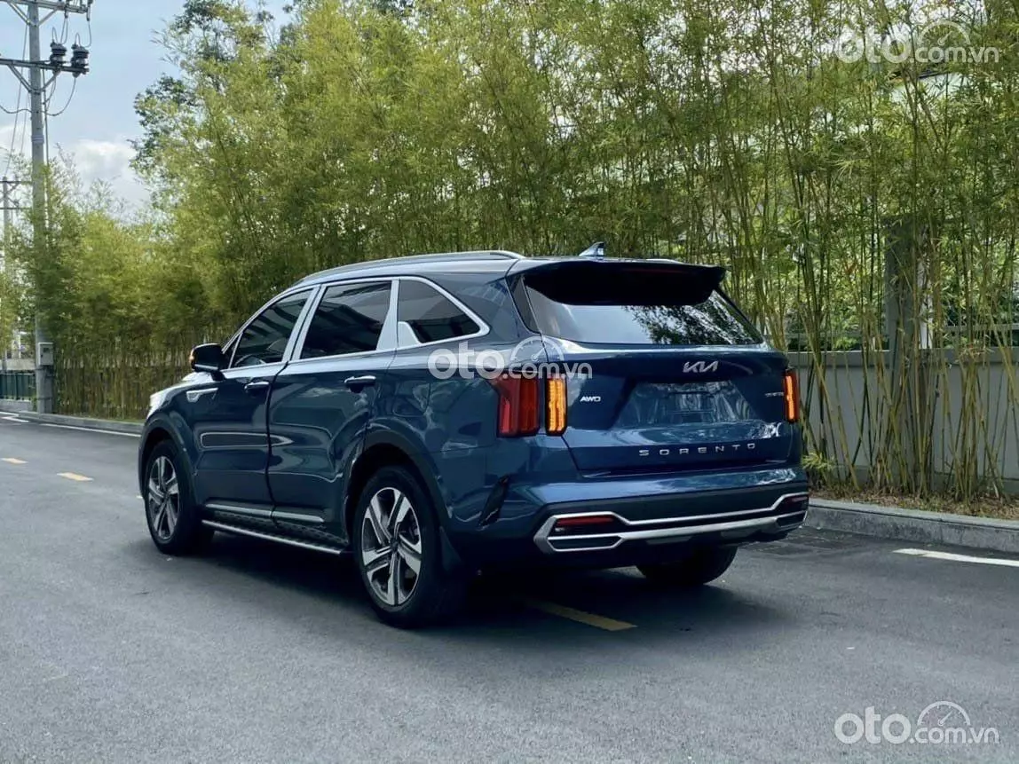 Giá xe KIA Sorento kèm ưu đãi mới nhất tháng 7/2024