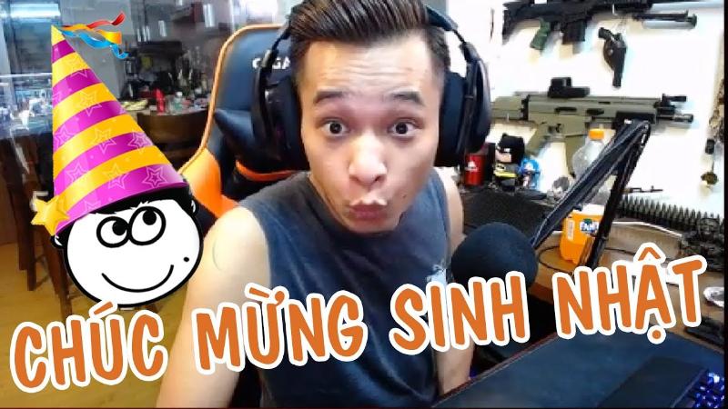 Meme chúc mừng sinh nhật lầy lội mặn hơn muối biển