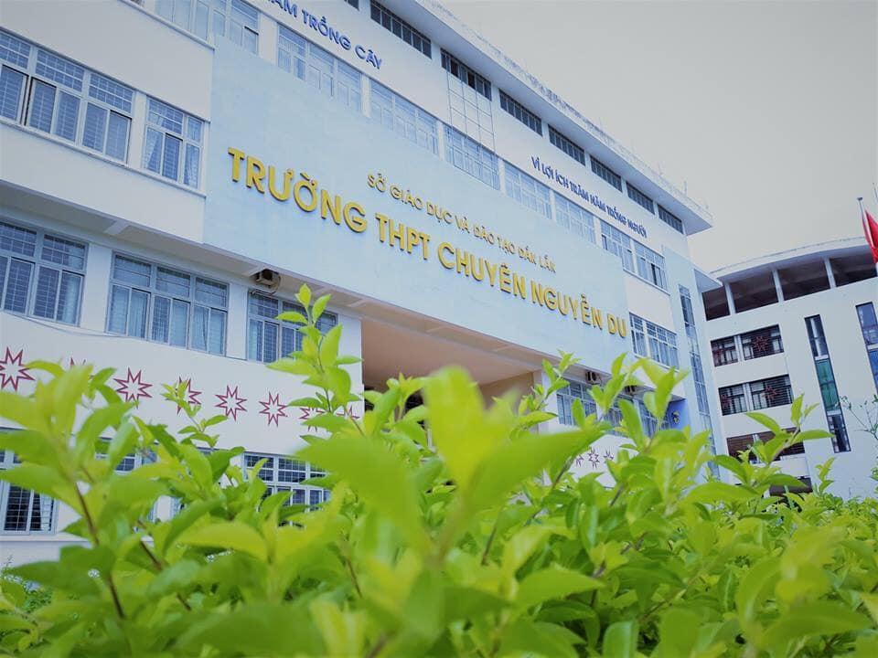 Đánh Giá Trường THPT Chuyên Nguyễn Du - Đắk Lắk Có Tốt Không?