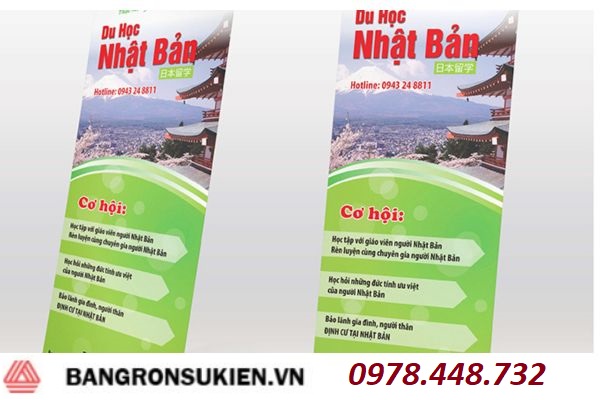 Standee Du học: Bí quyết thu hút học sinh sinh viên tiềm năng