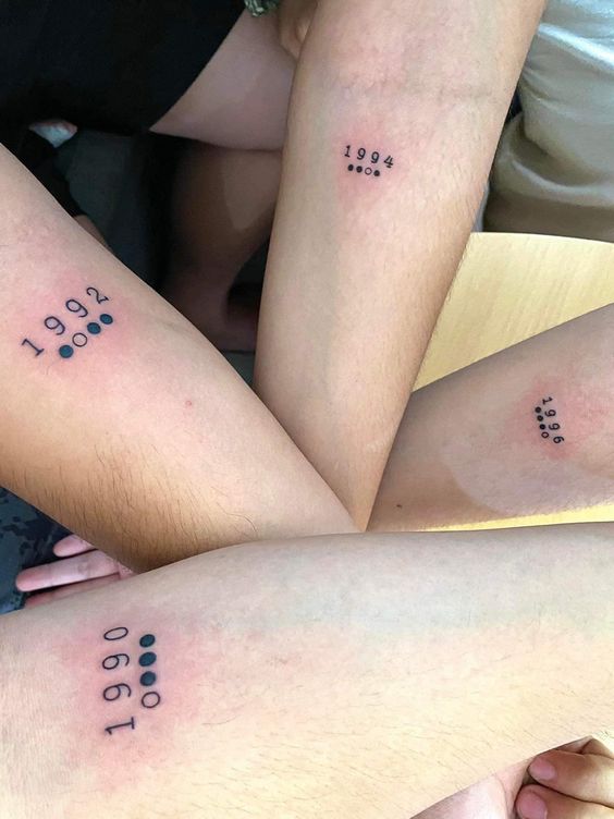 Gợi ý hơn 300 mẫu hình xăm năm sinh cho mọi lứa tuổi - Genztattoo