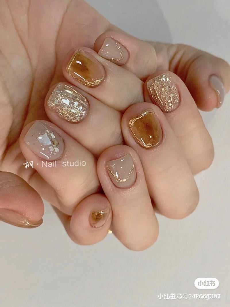 Những mẫu nail đẹp nhẹ nhàng 2024