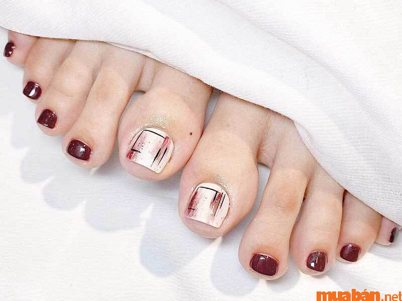 101+ Mẫu nail chân màu đỏ tôn da, “chanh sả” mới nhất