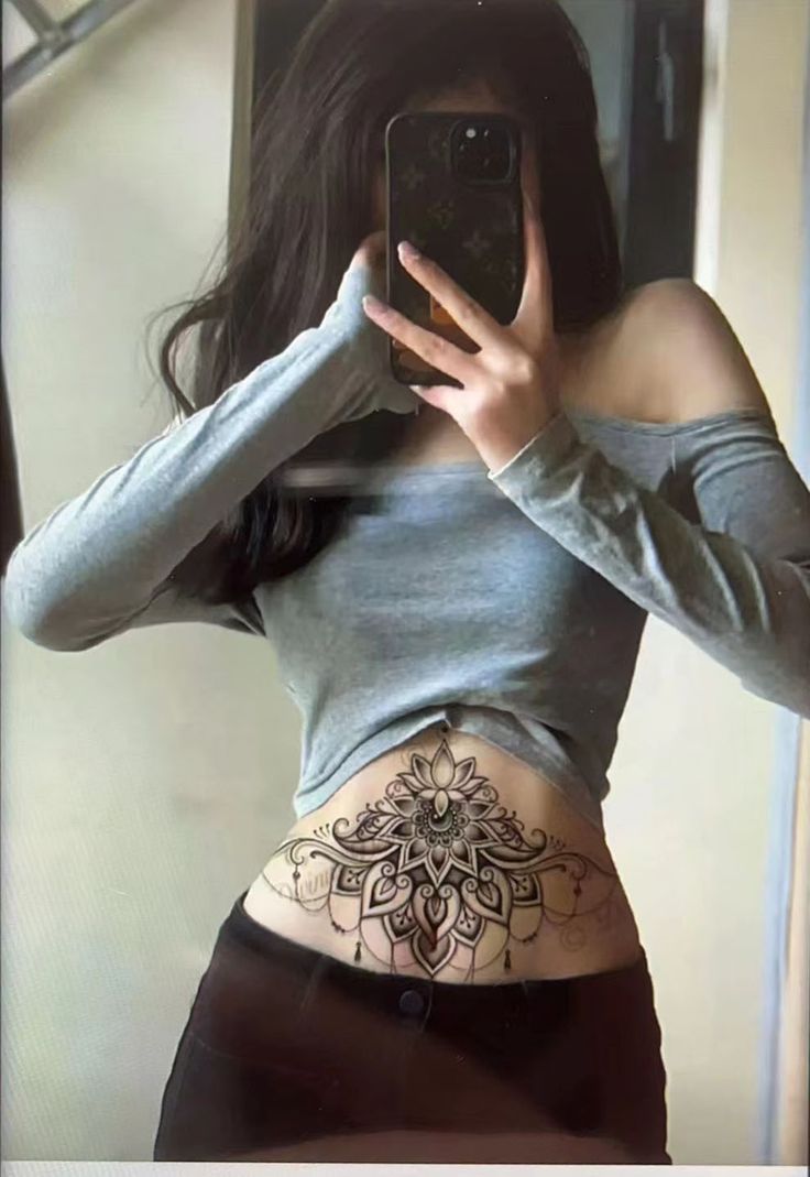 Gợi ý hơn 700 mẫu hình xăm ở bụng độc lạ - Genztattoo