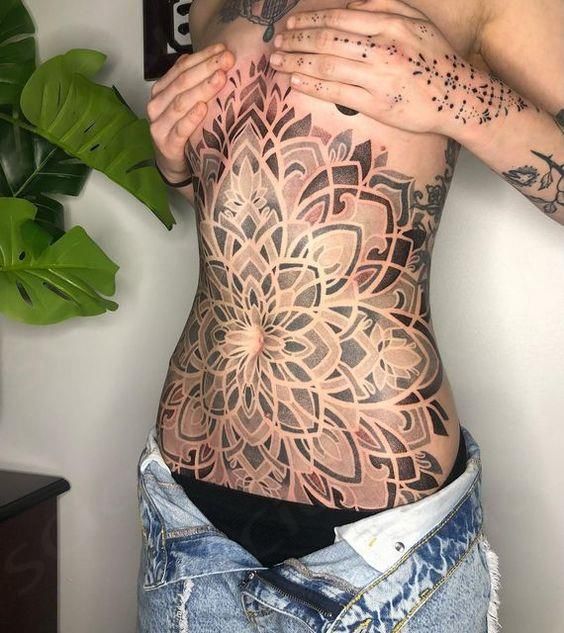 Gợi ý hơn 700 mẫu hình xăm ở bụng độc lạ - Genztattoo