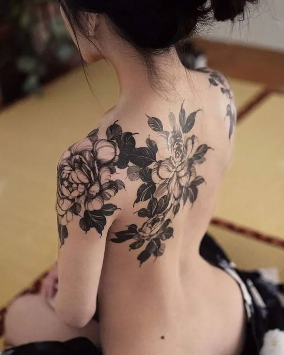 99+ hình xăm bông hoa trên vai được ưa thích nhất hiện nay - Genztattoo