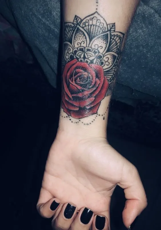 Top 999+ hình xăm hoa hồng cho nữ cực phong cách và quyến rũ - Genztattoo